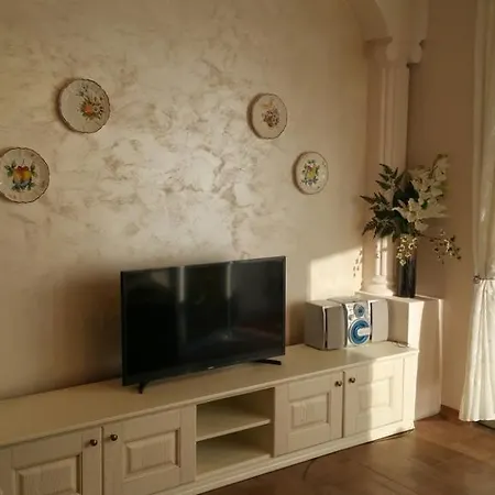 Laura's Apartament